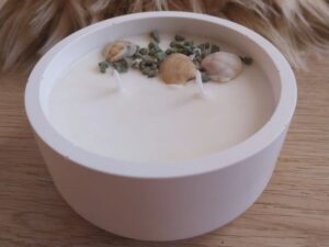 Sójová svíčka v betonu – Mořský vánek