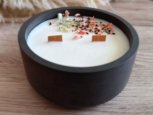 Sójová svíčka v betonu – Jarní probuzení