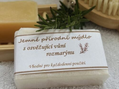 Jemné přírodní mýdlo s osvěžující vůní rozmarýnu